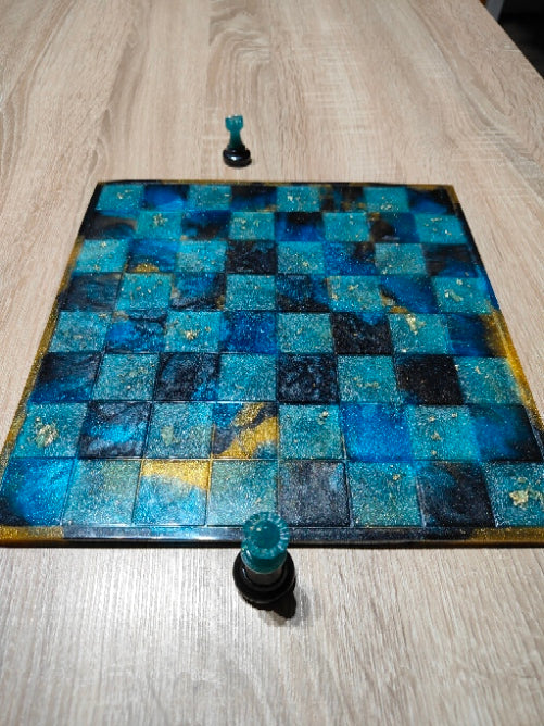 Ręcznie robione szachy z żywice epoksydowej - kolory na zamówienie Handmade premium