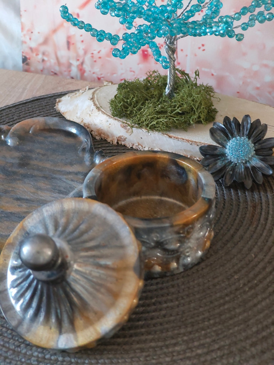 Zastawy łazienkowe.